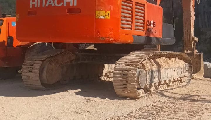 escavatore hitachi 470