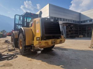 pala gommata caterpillar